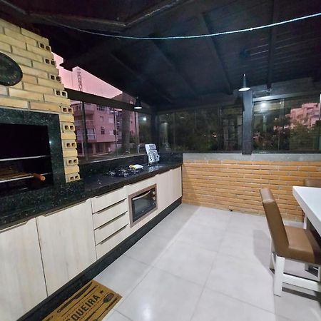 Apartamento 12 - Bombinhas - 200 Metros Da Praia Екстер'єр фото